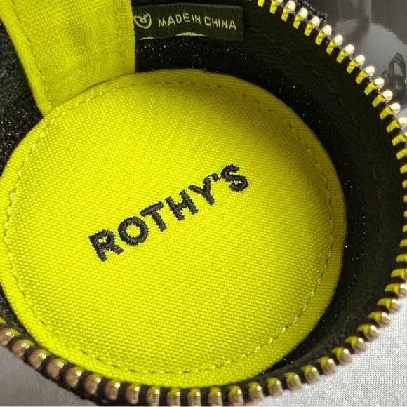 ROTHY’S ‘The Round Pouch” in Black and Gold - Picture 9 of 11